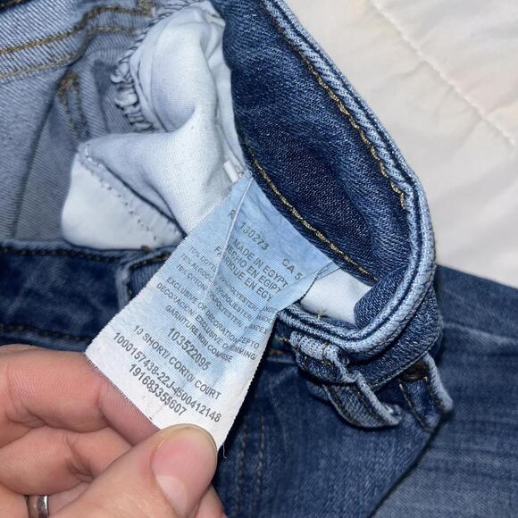 Lee Regular Fit Straight Leg Mid Rise Medium Wash Womans Sz 10 Short Denim Jeans - Picture 8 of 8